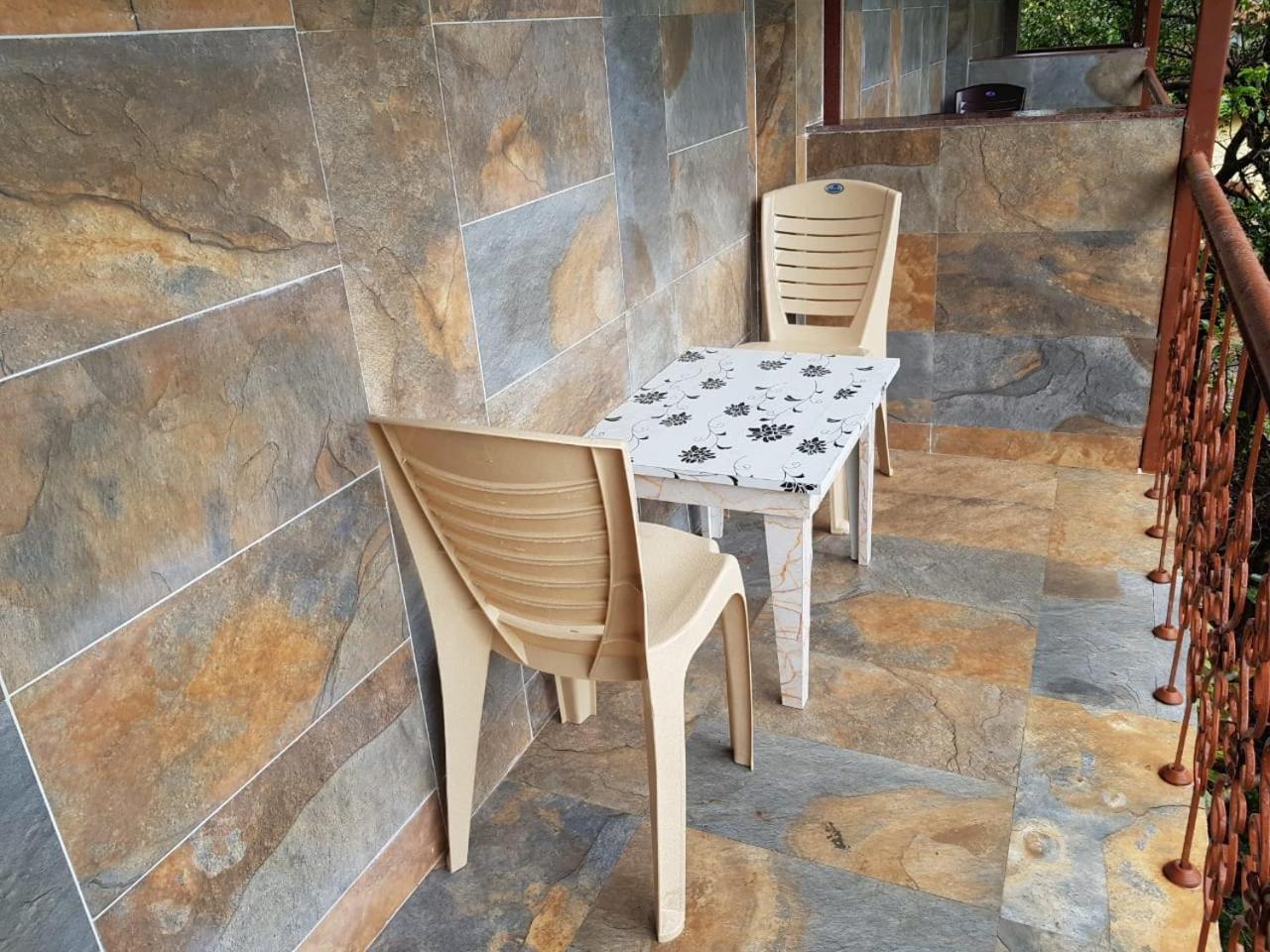 C P Cottage Mahabaleshwar Luaran gambar